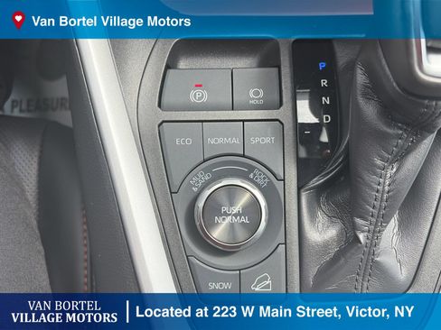 Used 2019 Toyota RAV4 Adventure w/ Cold Weather Package AWD/4WD image 25