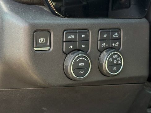 Used 2022 Chevrolet Silverado 1500 LT Trail Boss w/ LT Trail Boss Premium Package image 21