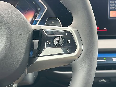 New 2026 BMW X3 xDrive30 w/ Premium Package image 18