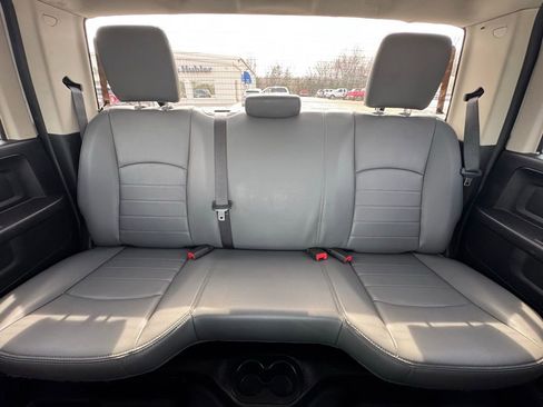 Used 2017 RAM 1500 4x4 Crew Cab w/ Chrome Appearance Group image 15