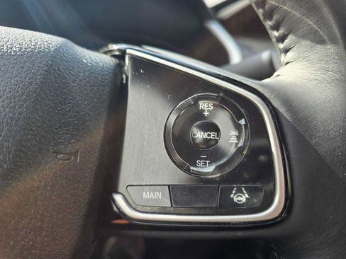 Used 2021 Honda Clarity Touring image 32