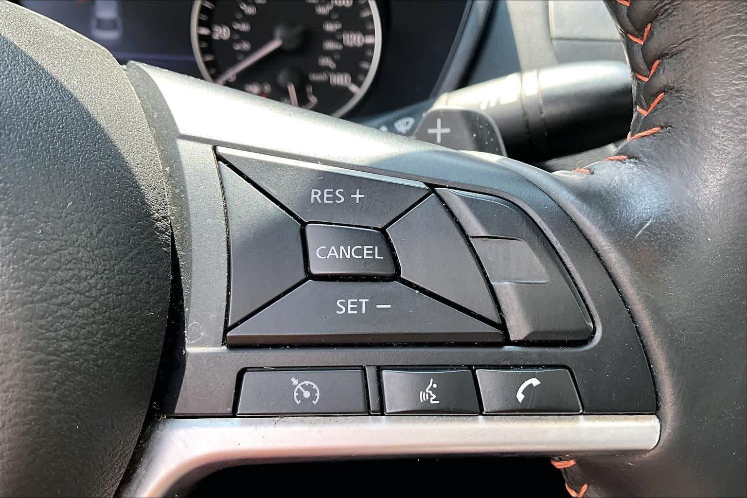 Certified 2022 Nissan Altima 2.5 SR FWD image 33