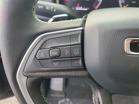 New 2025 Jeep Grand Cherokee L Limited image 24