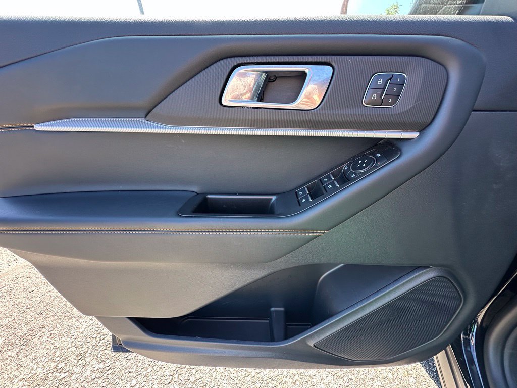 Used 2026 Ford Explorer Tremor w/ Tremor Convenience Package AWD/4WD image 18