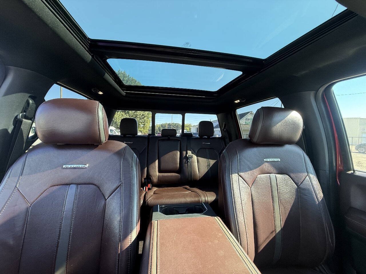 Used 2016 Ford F150 Platinum w/ Equipment Group 701A Luxury AWD/4WD image 35