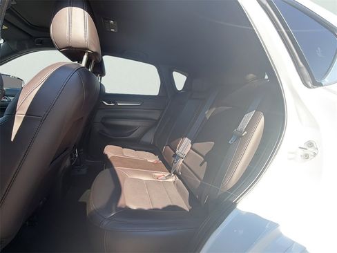 Used 2023 MAZDA CX-5 Signature image 7