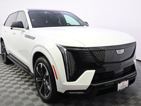 New 2025 Cadillac Escalade IQ Sport 2 AWD/4WD image 8