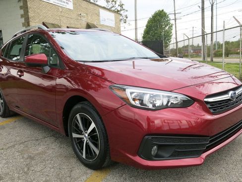 Used 2020 Subaru Impreza 2.0i Premium AWD/4WD image 1