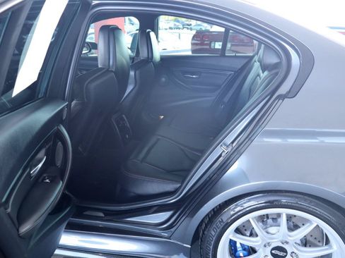 Used 2017 BMW M3 RWD image 29