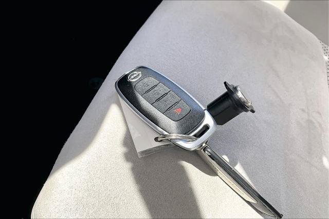 Certified 2023 Nissan Ariya FWD image 14