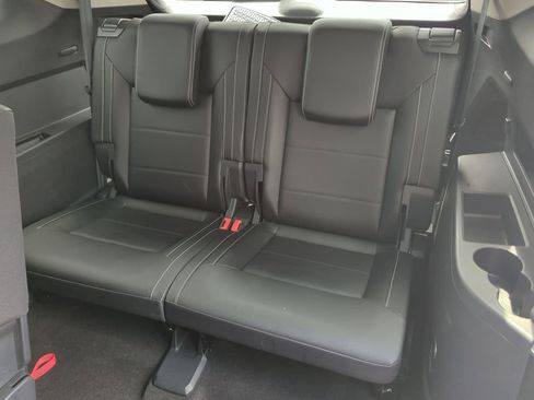 Certified 2023 Volkswagen Atlas SE FWD image 16