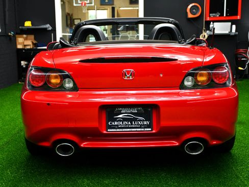 Used 2005 Honda S2000 image 4