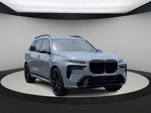 New 2027 BMW X7 xDrive40i w/ Executive Package AWD/4WD image 2