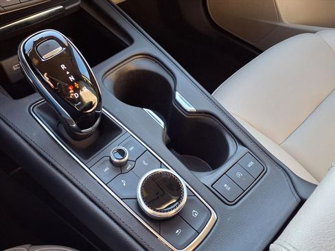 Certified 2023 Cadillac XT4 Luxury w/ Cold Weather Package image 22