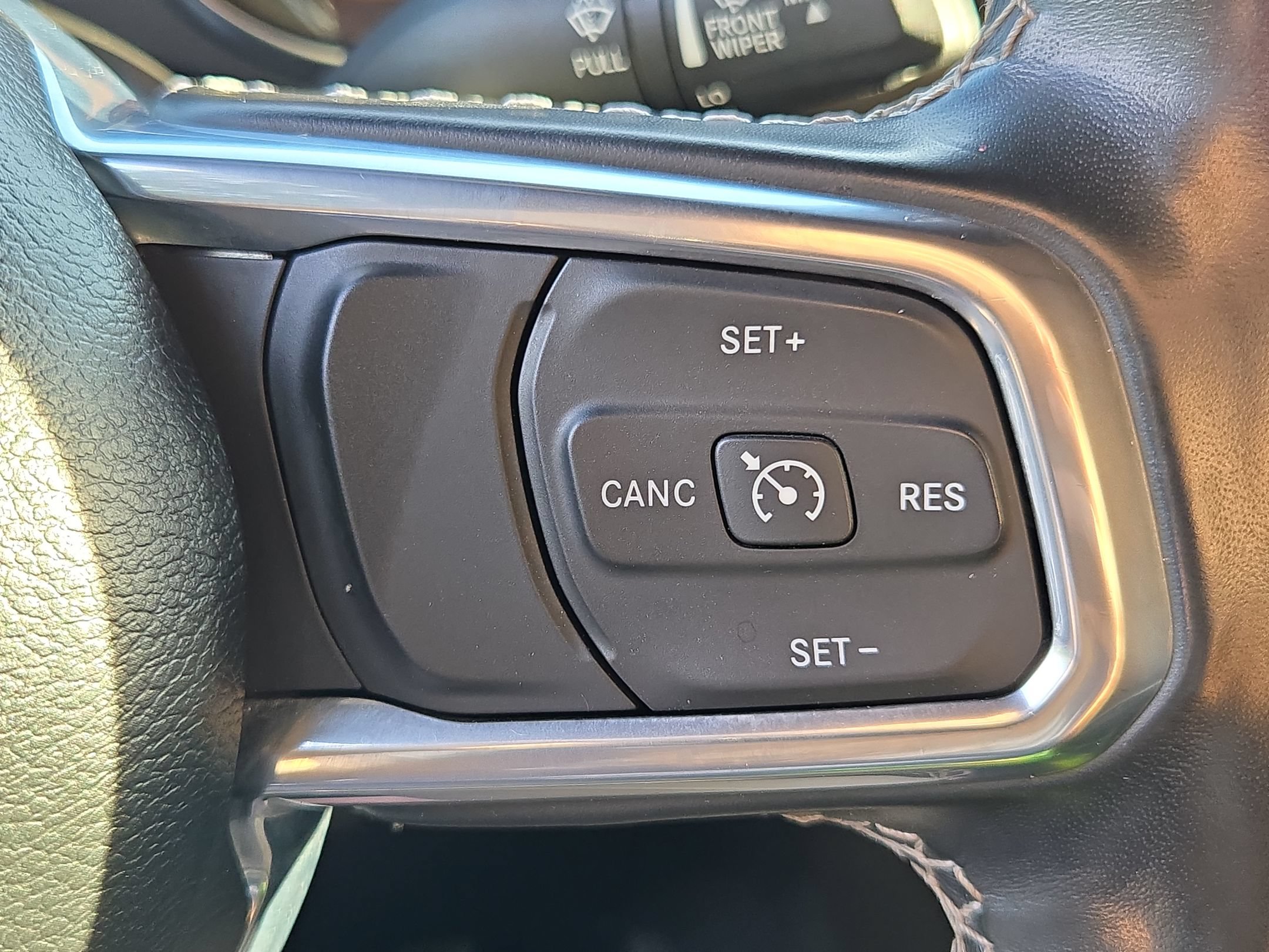 Used 2023 Jeep Wrangler Unlimited Sahara w/ Cold Weather Group AWD/4WD image 28