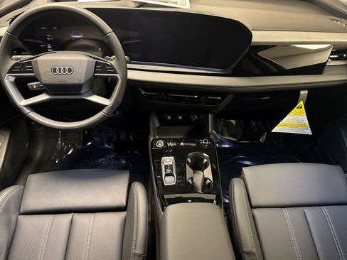 New 2025 Audi Q6 e-tron Premium Plus image 12
