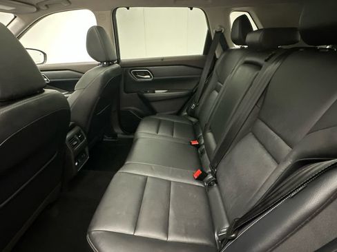 Used 2021 Nissan Rogue SL w/ Premium Package AWD/4WD image 10