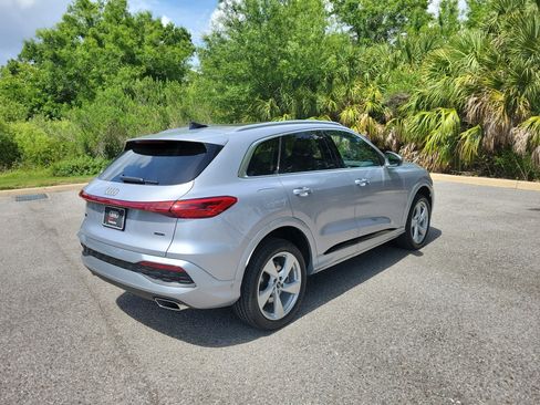New 2026 Audi Q5 Premium AWD/4WD image 4
