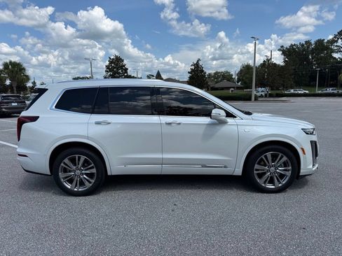 Used 2023 Cadillac XT6 Premium Luxury w/ Platinum Package FWD image 6