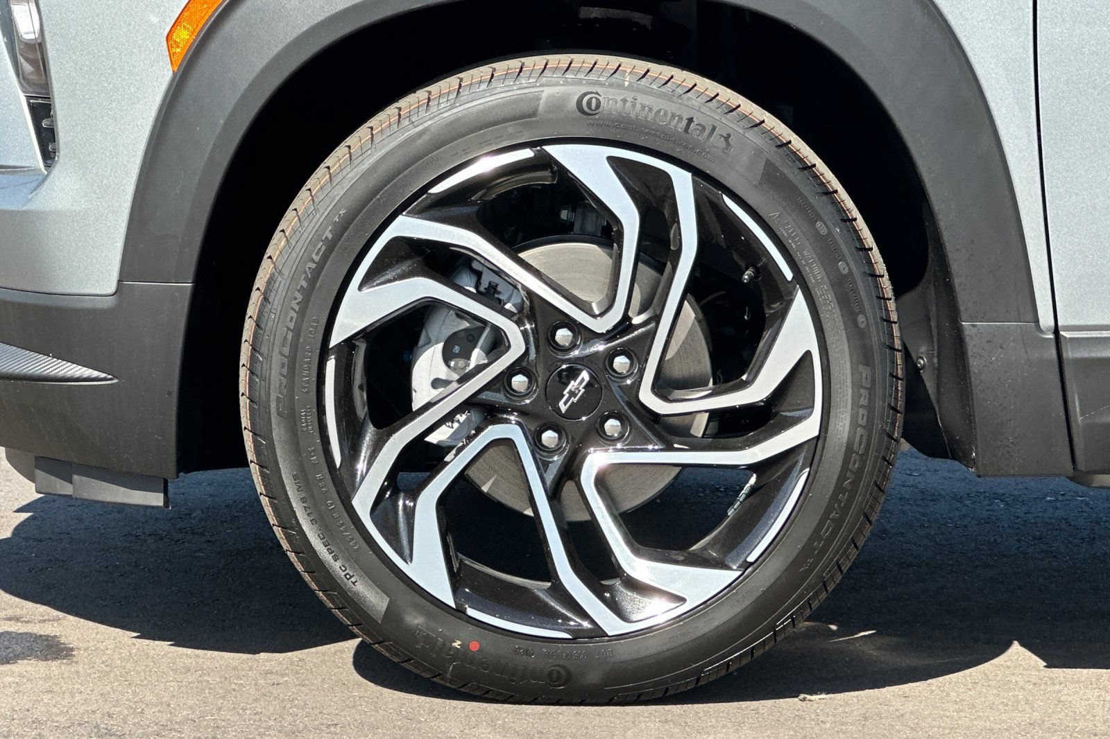 New 2026 Chevrolet TrailBlazer RS w/ Driver Confidence Package FWD image 25