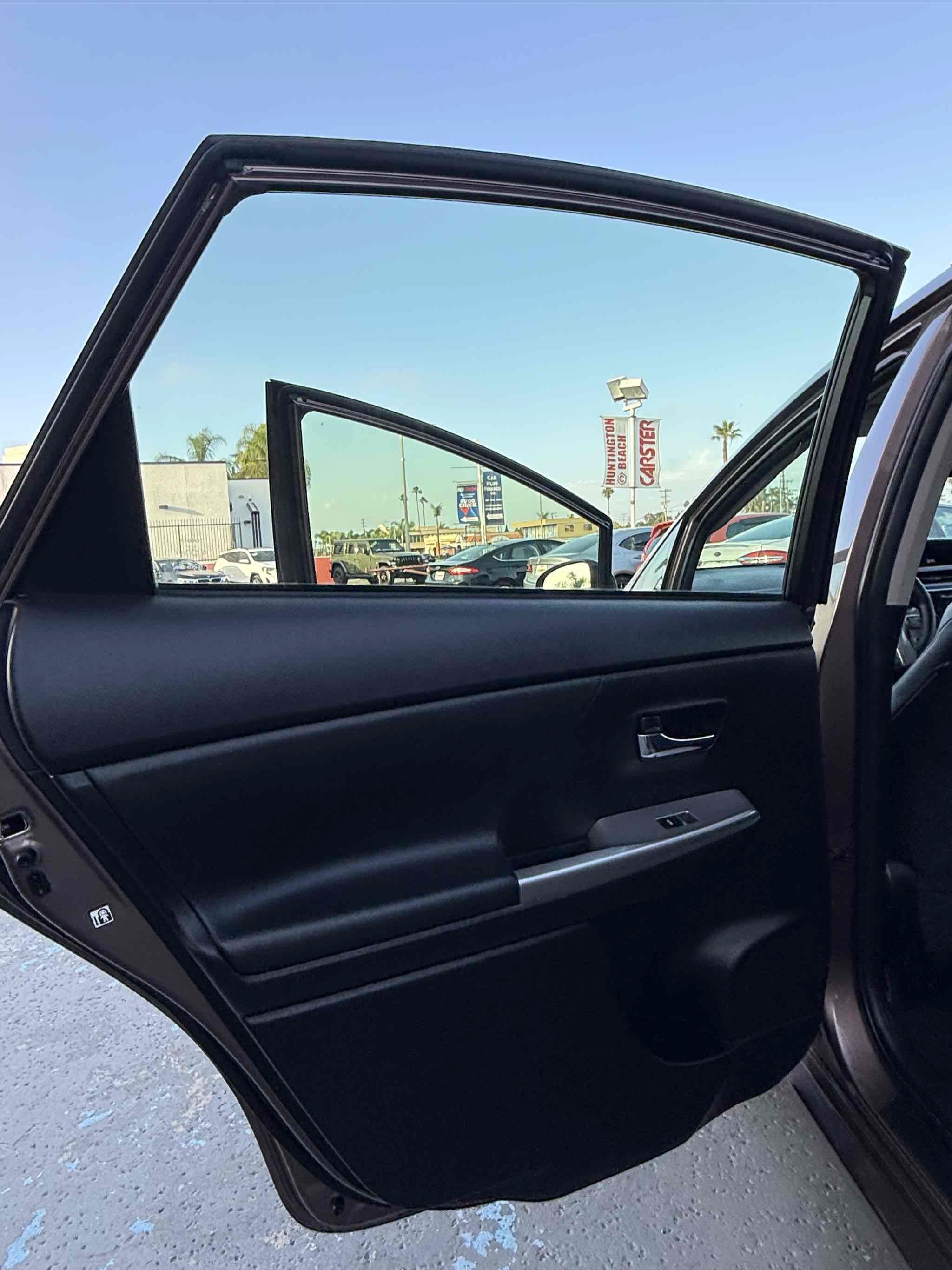Used 2017 Toyota Prius V Four FWD image 80