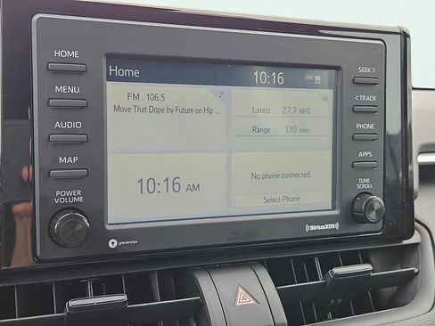 Used 2021 Toyota RAV4 XLE w/ Convenience Package image 27