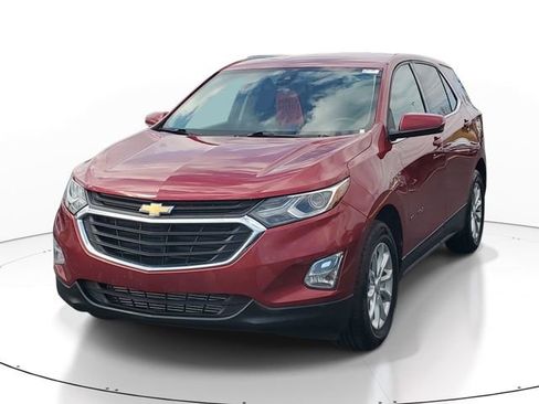 Used 2019 Chevrolet Equinox LT w/ Driver Convenience Package image 2