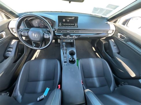Used 2023 Honda Civic Sport image 8