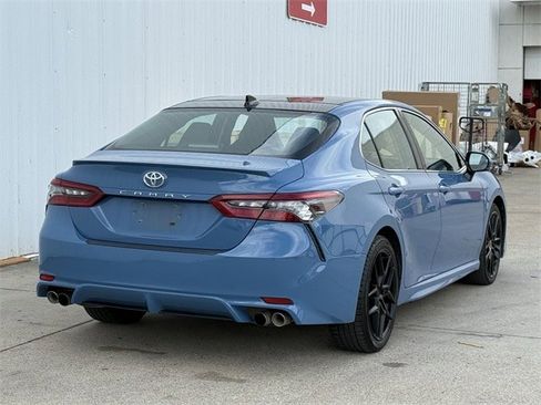 Used 2024 Toyota Camry XSE image 4