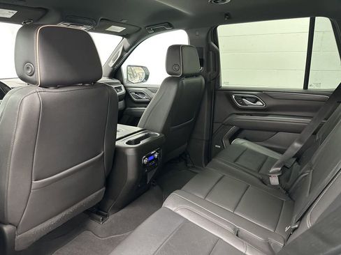 Used 2024 GMC Yukon SLT image 21