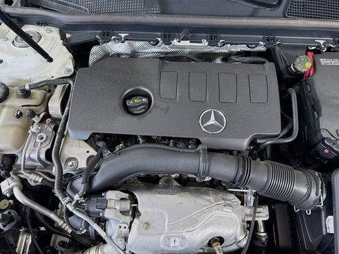 Used 2022 Mercedes-Benz A 220 4MATIC w/ Premium Package Lite image 39