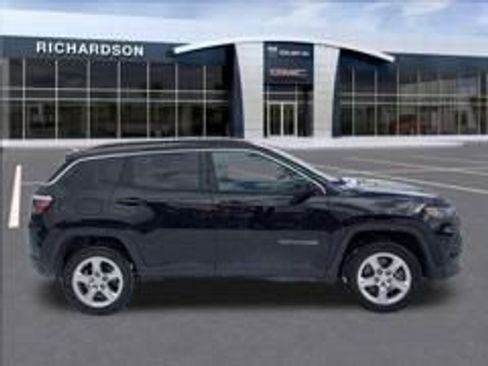 Used 2023 Jeep Compass Latitude w/ Convenience Group image 7