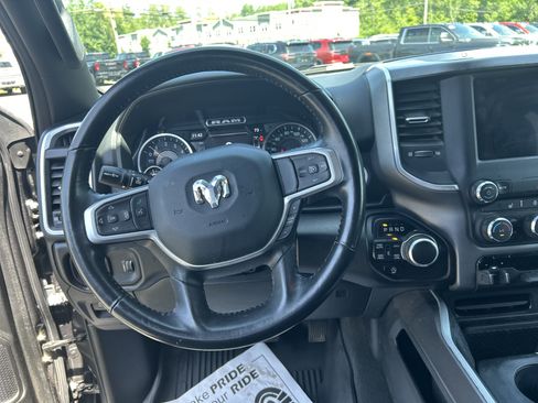 Used 2022 RAM 1500 Big Horn AWD/4WD image 30