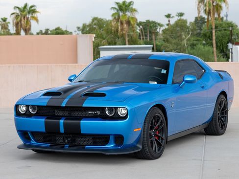 Used 2023 Dodge Challenger SRT Hellcat RWD image 10