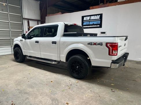 Used 2015 Ford F150 XLT AWD/4WD image 9