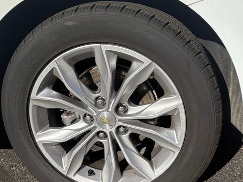 Used 2022 Chevrolet Malibu LT image 10