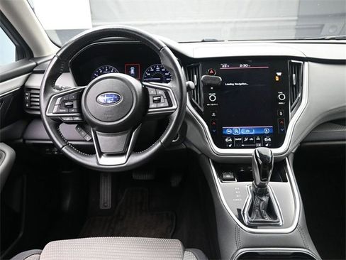 Used 2022 Subaru Outback Premium image 9