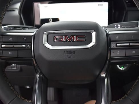 Used 2026 GMC Terrain AT4 w/ LPO, Floor Liner Package AWD/4WD image 13