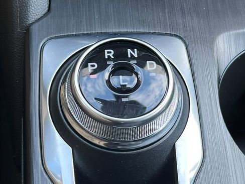 Certified 2024 Ford Escape ST-Line Elite w/ Premium Technology Package image 29