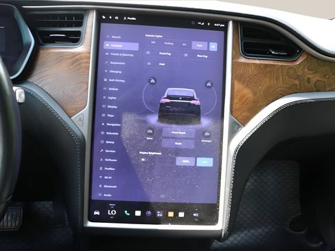 Used 2019 Tesla Model X Long Range AWD/4WD image 25