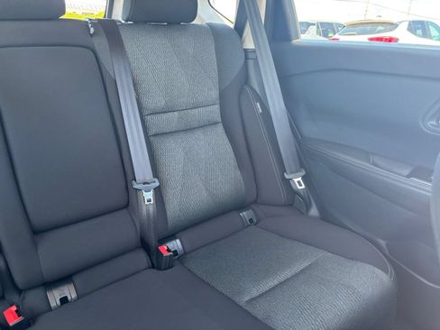Used 2025 Nissan Rogue SV FWD image 39