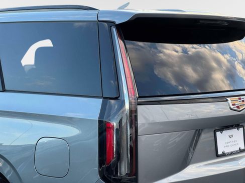 Certified 2023 Cadillac Escalade Sport w/ Touring Package AWD/4WD image 31