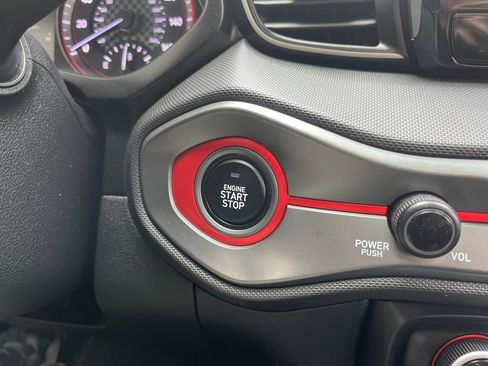 Used 2019 Hyundai Veloster 2.0 Premium image 21