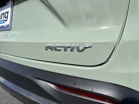 New 2026 Chevrolet Trax ACTIV w/ Sunroof Package FWD image 10