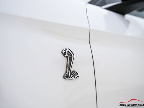 Used 2020 Ford Mustang Shelby GT500 w/ Technology Package image 8