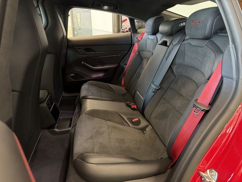 Used 2023 Porsche Taycan GTS AWD/4WD image 23