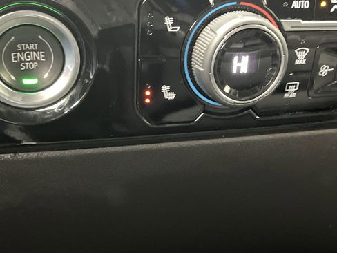 Certified 2022 Chevrolet Silverado 1500 RST w/ Z71 Off-Road Package image 24