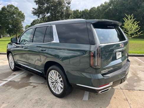 Used 2025 Cadillac Escalade Premium Luxury w/ Touring Package RWD image 4