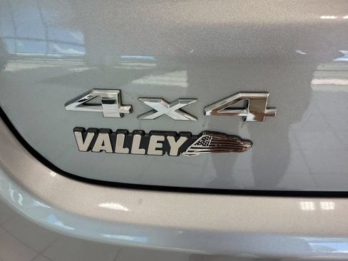 Certified 2022 Jeep Compass Limited AWD/4WD image 8