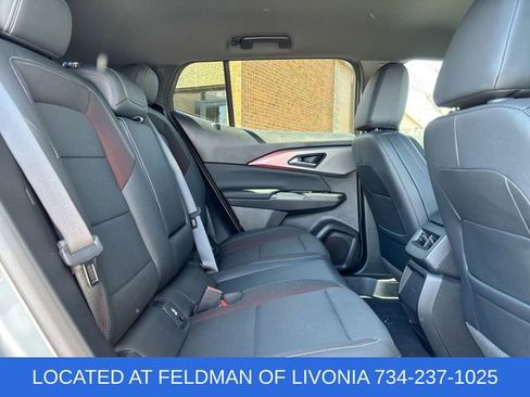 Certified 2024 Chevrolet Equinox EV RS image 25